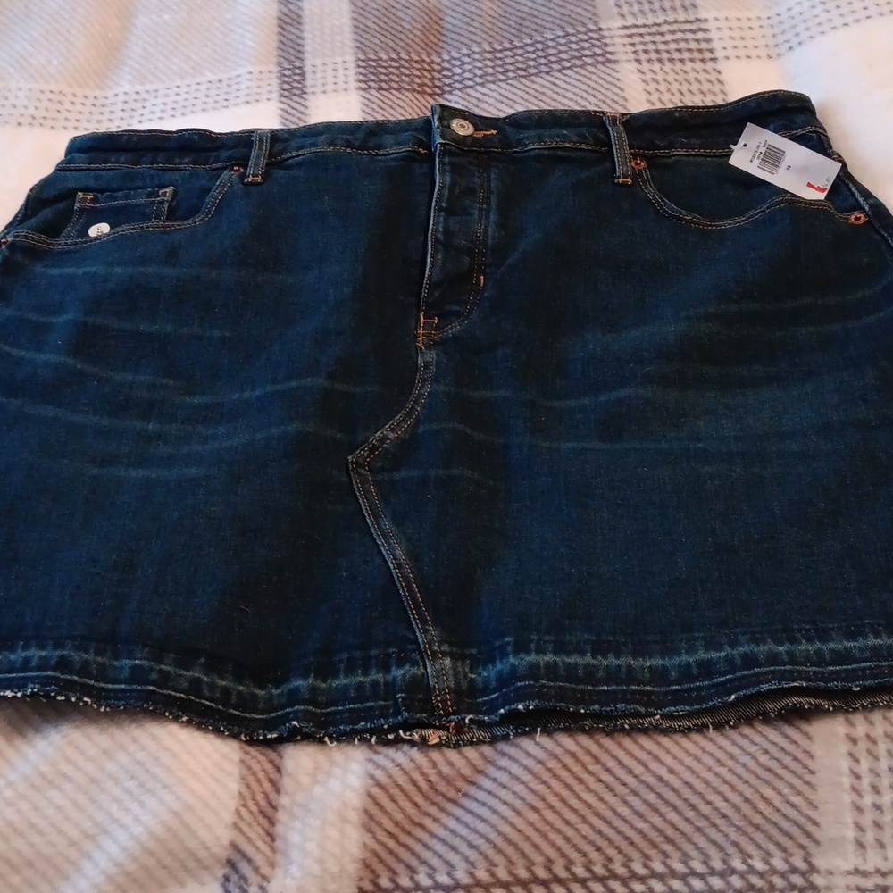New size 18 old navy button fly denim blue jean skirt